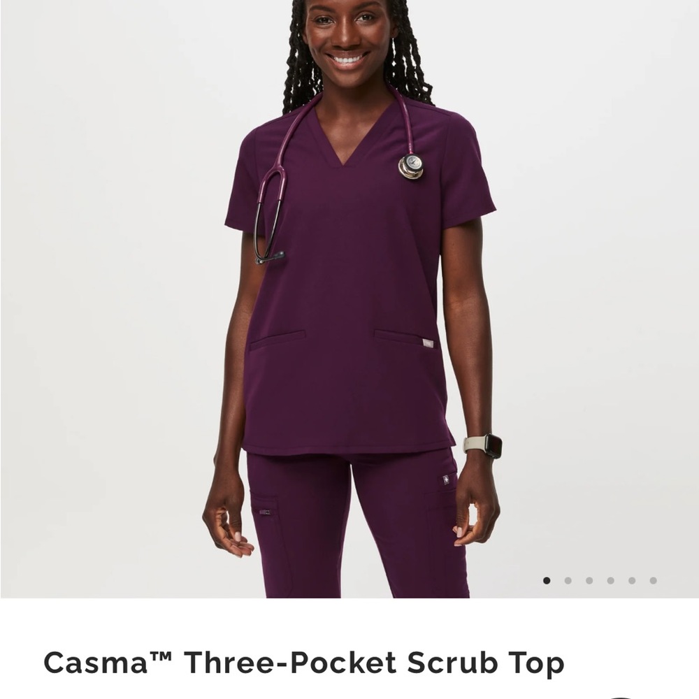 FIGS🎉 Casma 3 pocket scrub top xs